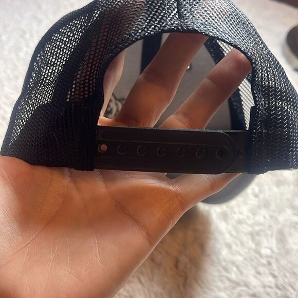 Bully  dog, big rig hat - Picture 4 of 5